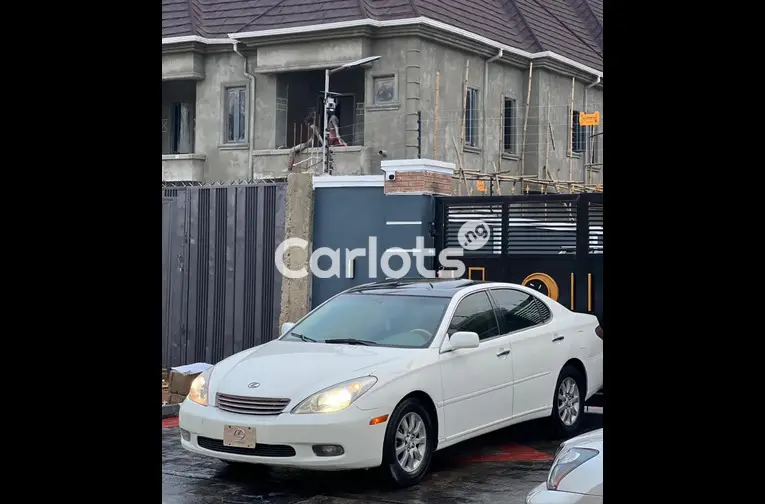 TOKS STANDARD 2004 LEXUS ES330 FULL OPTION - 1/7