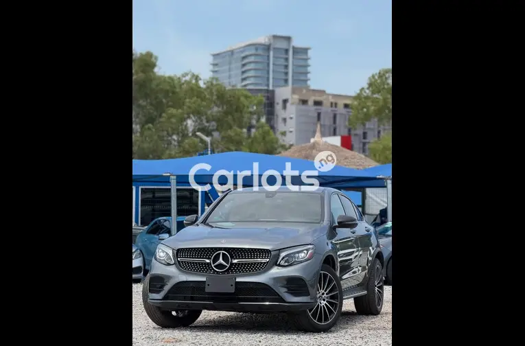 Foreign Used 2018 Mercedes Benz GLC 300 - 1/7
