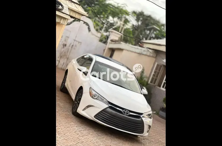 2015 KEYLESS TOYOTA CAMRY LE for sale in Kaduna, Kaduna - photo 2 of 6