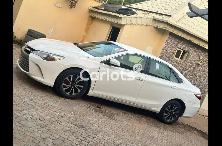2015 KEYLESS TOYOTA CAMRY LE for sale in Kaduna, Kaduna - photo 3 of 6