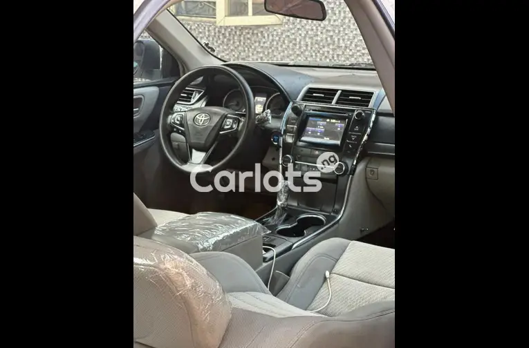 2015 KEYLESS TOYOTA CAMRY LE for sale in Kaduna, Kaduna - photo 4 of 6