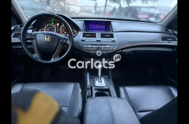 2009 HONDA ACCORD V6 for sale in Abuja, FCT - photo 5 of 7
