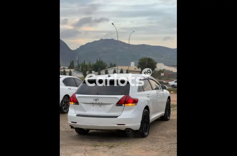FOREIGN USED 2015 TOYOTA VENZA for sale in Abuja, FCT - thumbnail 7