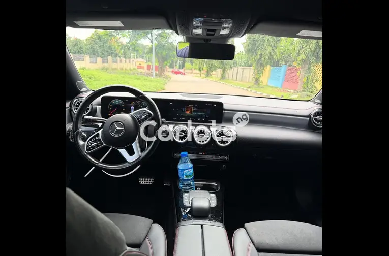 FOREIGN USED 2021 MERCEDES BENZ CLA250 for sale in Abuja, FCT - thumbnail 3