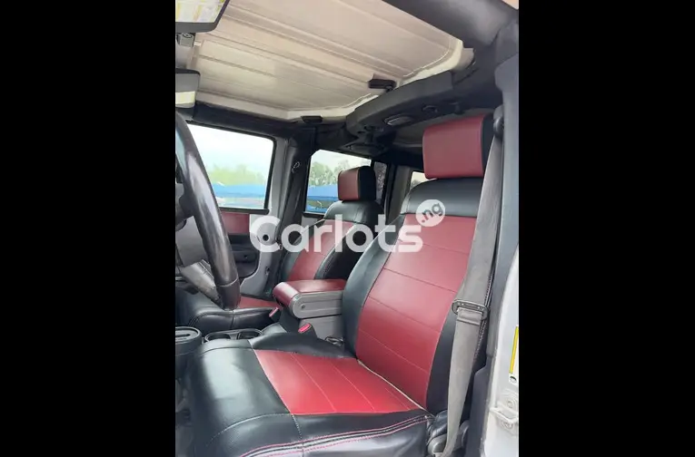 JEEP WRANGLER 2009 FACIFTED TO 2022 - 4/5