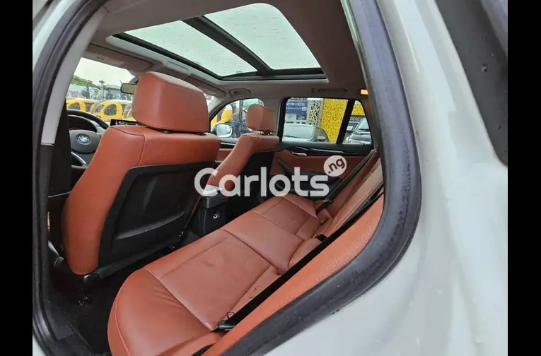 FOREIGN USED 2012 BMW X1 for sale in Abuja, FCT - photo 5 of 7
