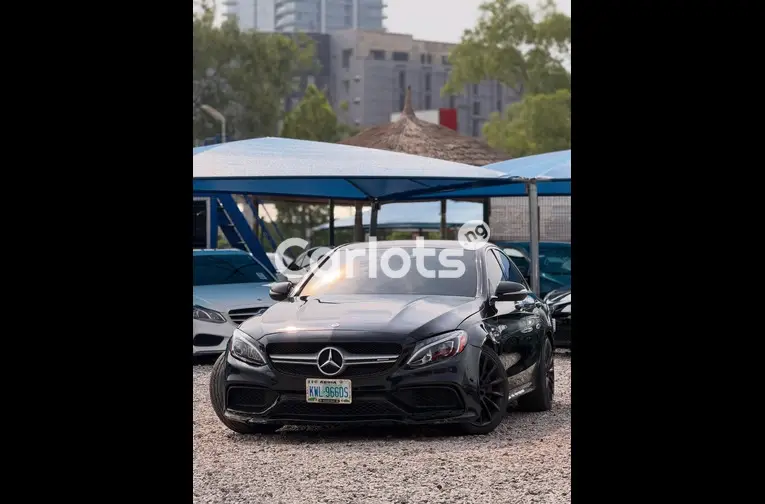 Foreign Used 2016 Mercedes Benz C63s - 1/7