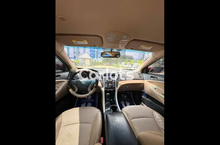Foreign used standard Hyundai Sonata 2012 model for sale in Abuja, FCT - photo 2 of 7