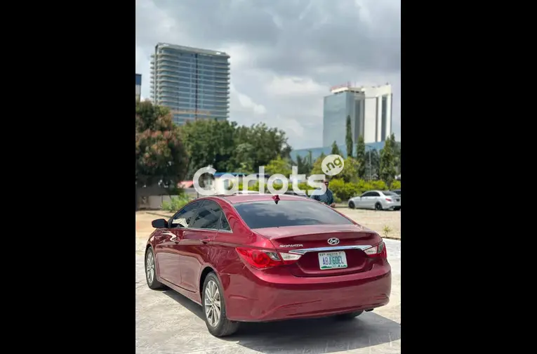 Foreign used standard Hyundai Sonata 2012 model for sale in Abuja, FCT - thumbnail 6