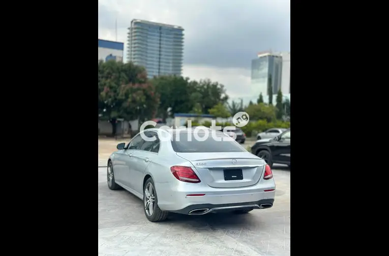 Foreign Used 2017 Mercedes-Benz E300 for sale in Abuja, FCT - thumbnail 7
