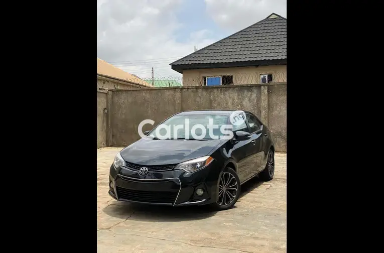 FOREIGN USED 2016 TOYOTA COROLLA S for sale in Abuja, FCT