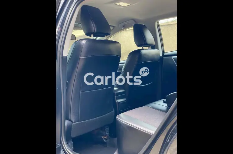 FOREIGN USED 2016 TOYOTA COROLLA S for sale in Abuja, FCT - photo 6 of 7