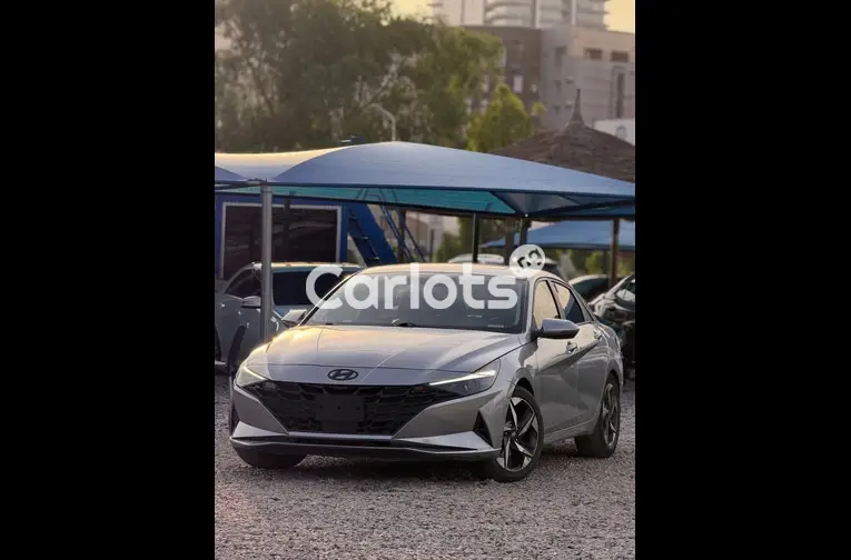 Foreign Used 2018 Hyundai Elantra - 1/5