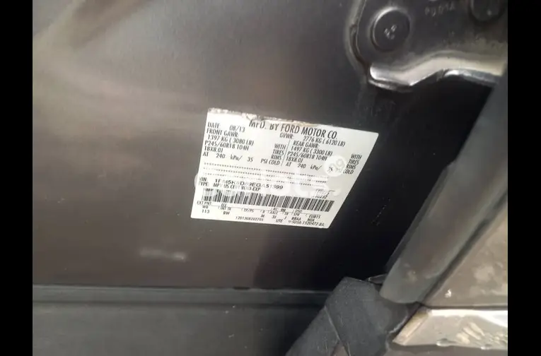 BOUGHT BRAND NEW 2014 FORD EXPLORER XLT for sale in Ajah, Lagos - photo 5 of 7