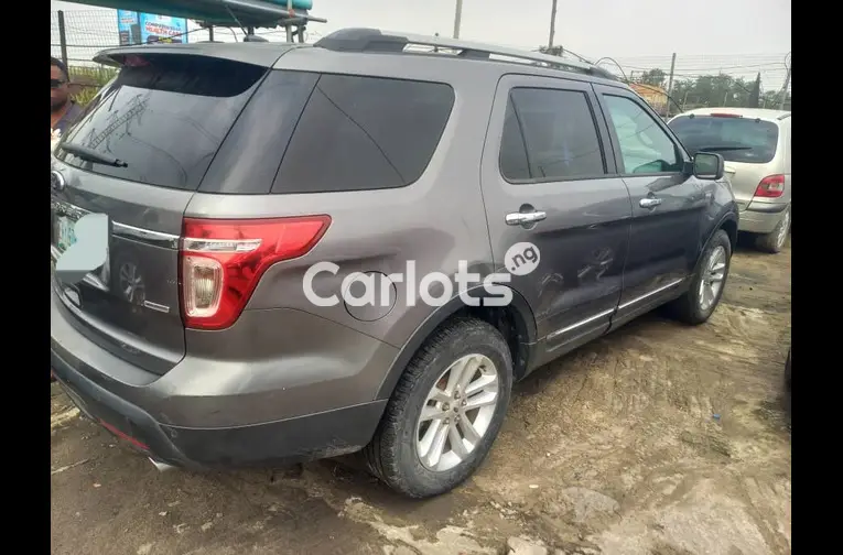 BOUGHT BRAND NEW 2014 FORD EXPLORER XLT - 6/7