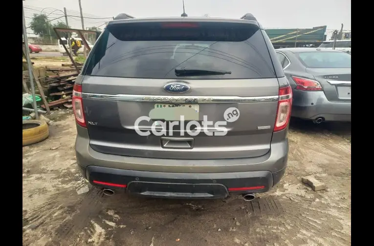 BOUGHT BRAND NEW 2014 FORD EXPLORER XLT for sale in Ajah, Lagos - photo 7 of 7