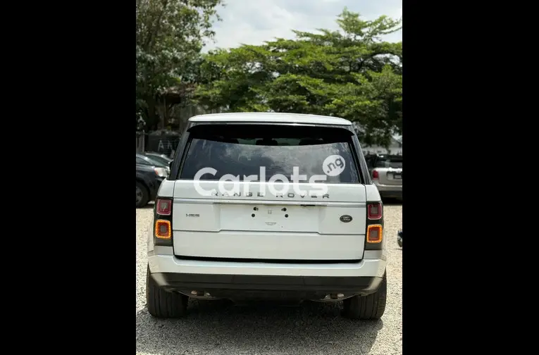 Nigerian Used 2014 RANGE ROVER SPORT HSE LWB for sale in Abuja - photo 7 of 7