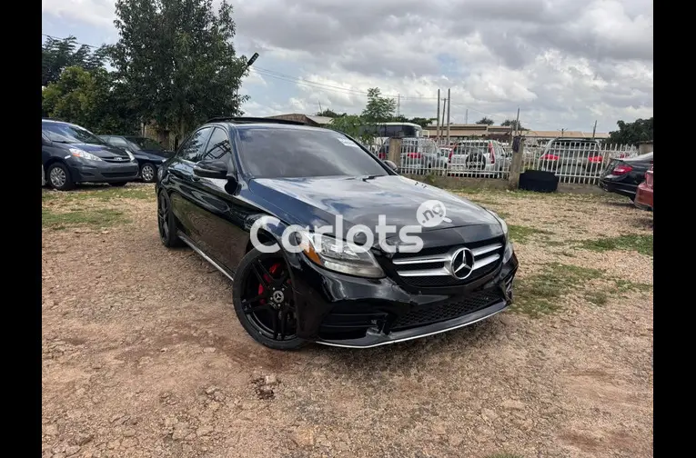 FOREIGN USED 2016 KEYLESS MERCEDES BENZ C300 - 1/7