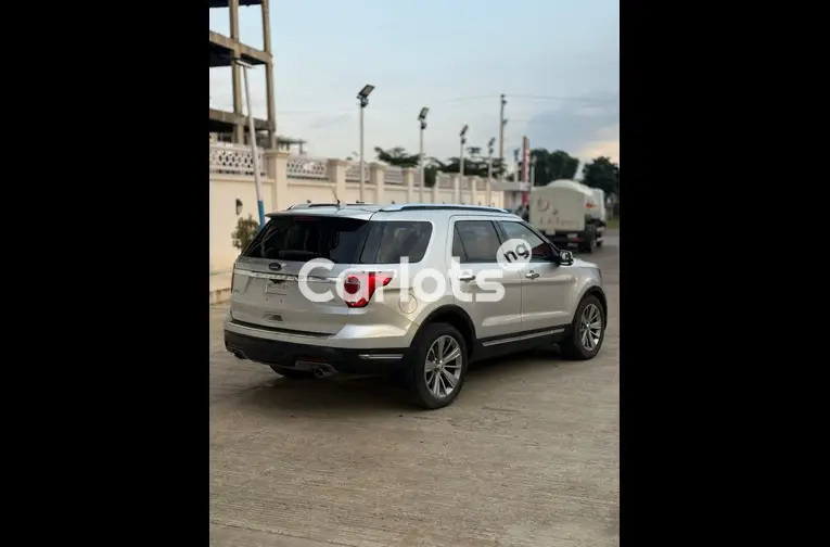 2018 FORD EXPLORER LIMITED for sale in Abuja