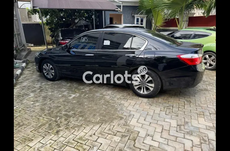 FOREIGN USED 2013 HONDA ACCORD for sale in Abuja, FCT - thumbnail 6
