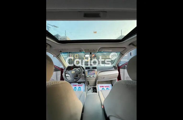 Nigerian Used PREMIUM STANDARD 2007/08 TOYOTA CAMRY SPORT for sale in Ipaja, Lagos - thumbnail 3