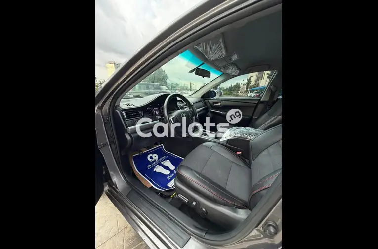 Foreign used Toyota Camry SE Year:2016 Custom duty for sale in Abuja, FCT