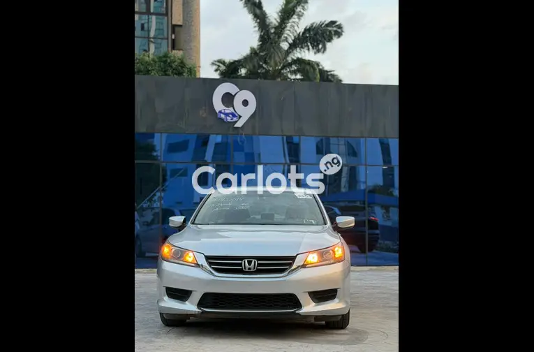 Foreign Used Honda accord LX Year:2013 Custom duty