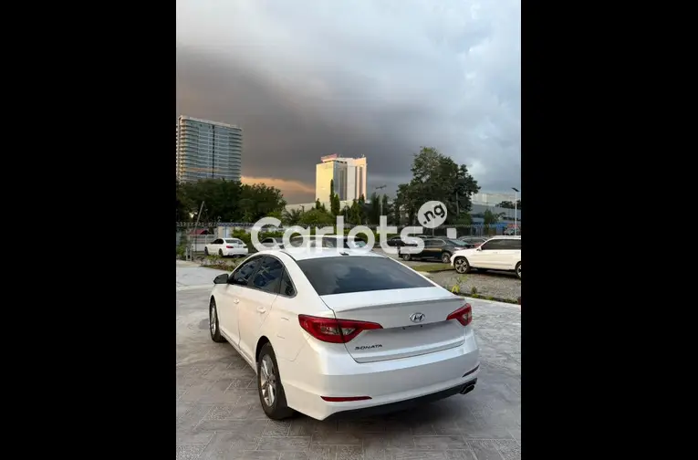 Foreign used 2015  Hyundai sonata for sale in Abuja, FCT - photo 3 of 7