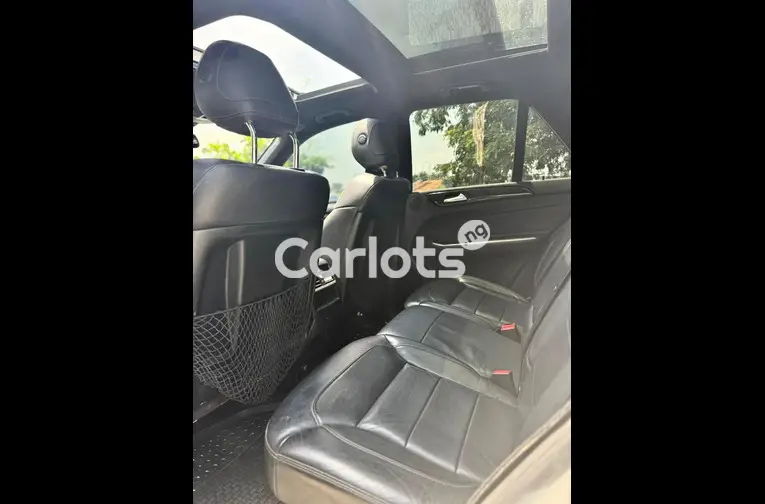 Nigerian Used 2016 MERCEDES BENZ GLE350 FULL OPTION for sale in Abuja, FCT - thumbnail 5