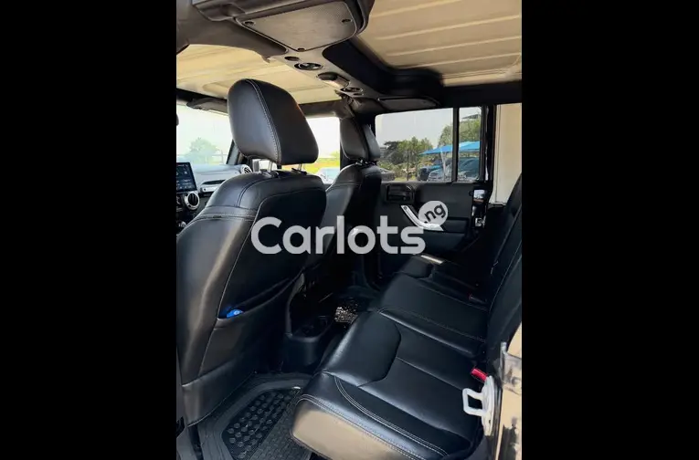 Clean 2016 Jeep Wrangler for sale in Garki, FCT - thumbnail 4