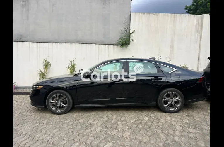 HONDA ACCORD 2024 - 6/6