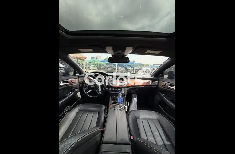 Foreign Used 2013 Mercedes CLS 550 - 2/6