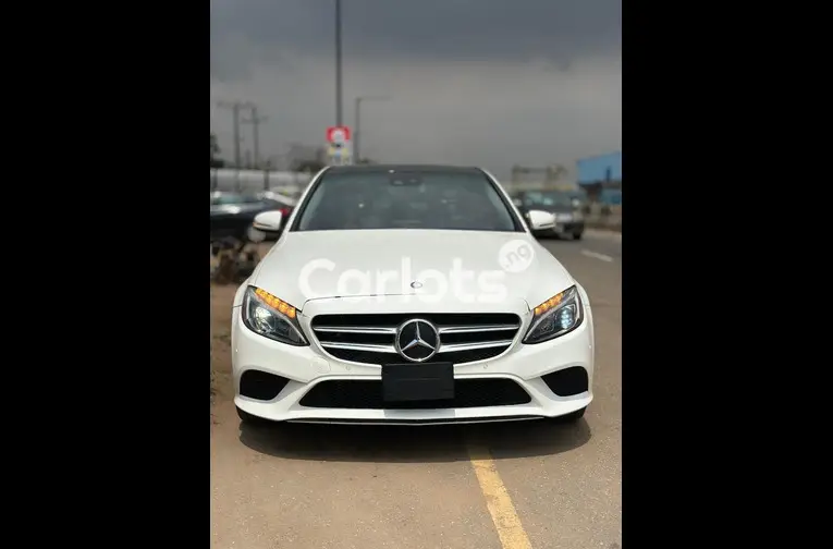 FOREIGN USED 2016 MERCEDES BENZ C300 4MATIC - 1/7