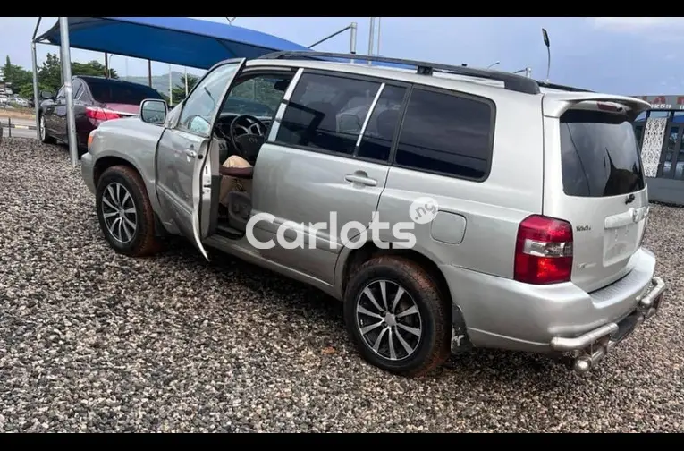 Nigerian used 2007 Toyota Highlander for sale in Garki, FCT - photo 5 of 6
