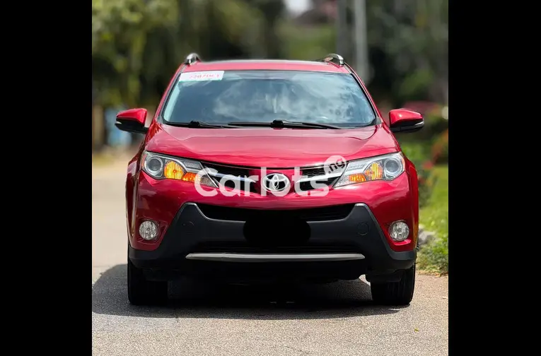 FOREIGN USED 2015 KEYLESS TOYOTA RAV4 LIMITED - 1/7