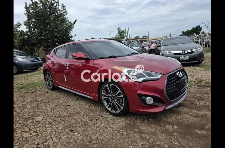 FOREIGN USED 2016 HYUNDAI VELOSTER TURBO - 2/7