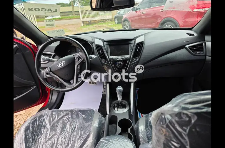 FOREIGN USED 2016 HYUNDAI VELOSTER TURBO for sale in Kaduna, Kaduna - thumbnail 3