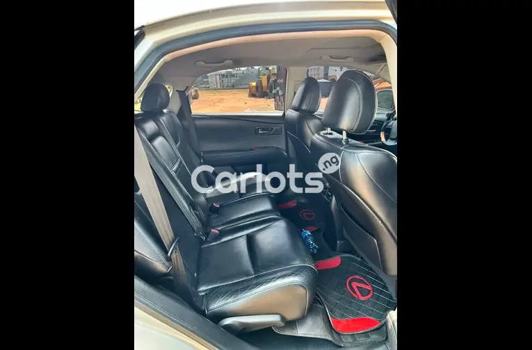 2015 UPGRADED LEXUS RX350 for sale in Abuja, FCT - photo 5 of 7