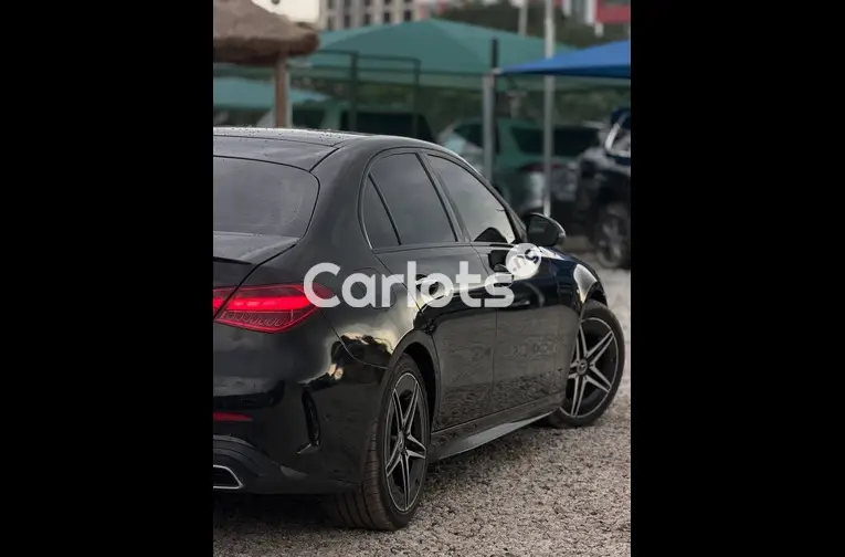 Foreign Used 2023 Mercedes Benz C300 for sale in Garki, FCT - photo 5 of 6
