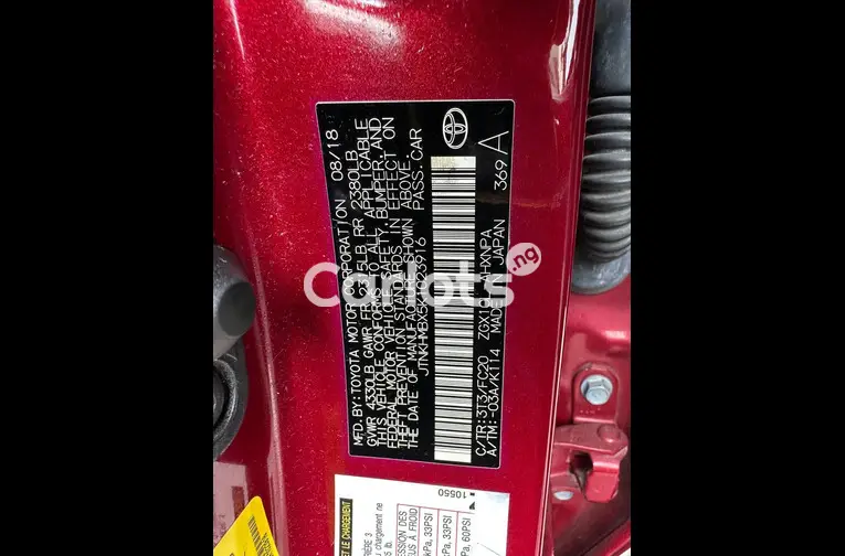 NEW ARRIVAL FOREIGN USED 2019 TOYOTA C-HR for sale in Ikeja, Lagos - photo 4 of 7