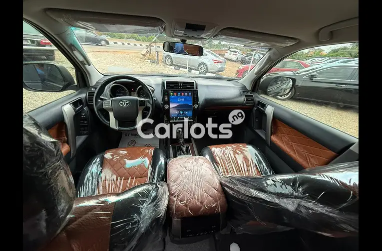 2022 Foreign used Toyota Prado upgraded for sale in Abuja, FCT - thumbnail 2