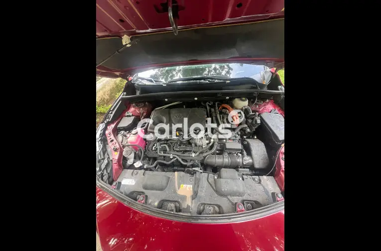 Foreign used 2022 Toyota Venza for sale in Abuja, FCT - photo 4 of 5
