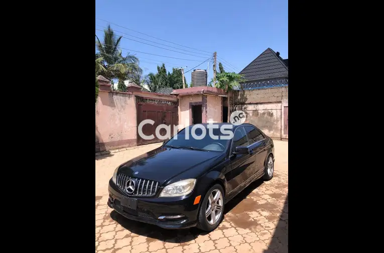 FIRST BODY 2008 MERCEDES BENZ C300 for sale in Kaduna