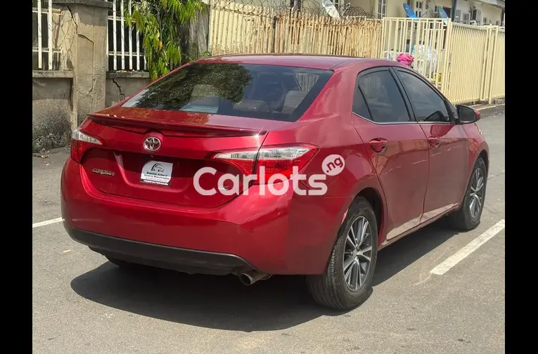 2015 TOYOTA COROLLA LE - 6/7