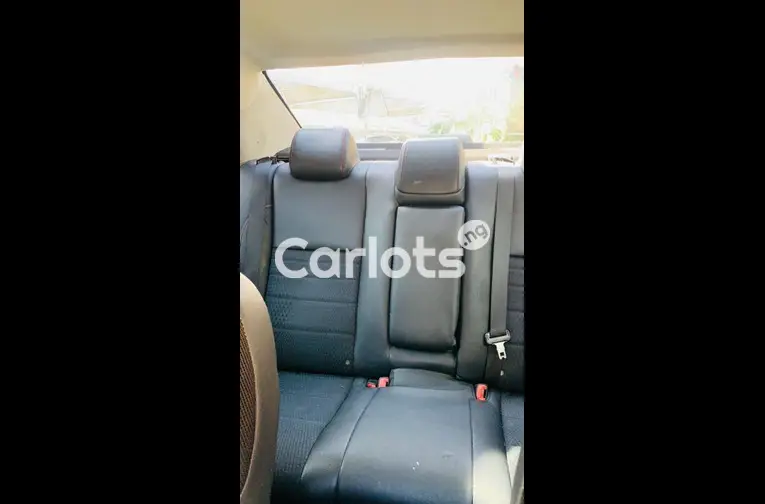 FOREIGN USED 2016 TOYOTA CAMRY SE for sale in Kaduna - photo 4 of 5