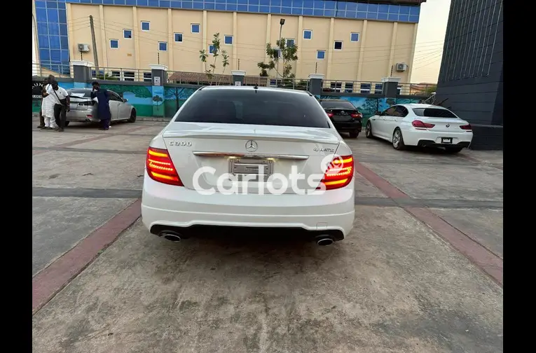 2013 MERCEDES BENZ C300 - 7