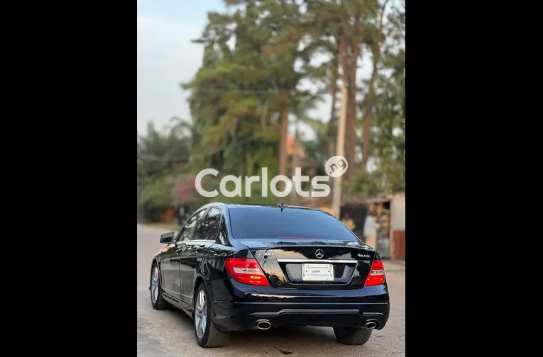 2013 MERCEDES BENZ C300 - 5/6