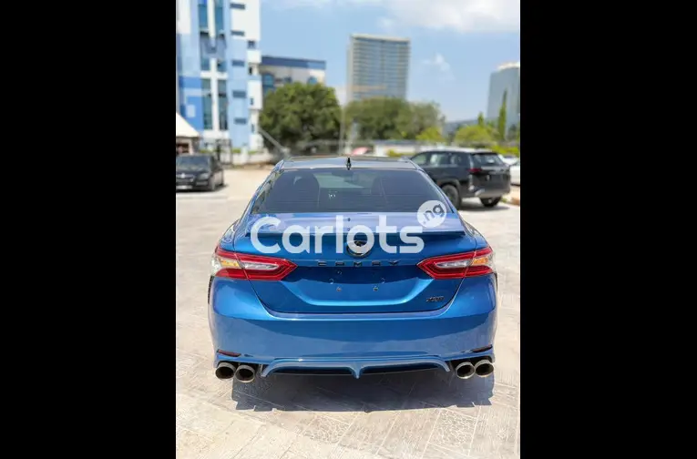 Foreign used 2019 Toyota Camry XSE for sale in Abuja, FCT - photo 4 of 7