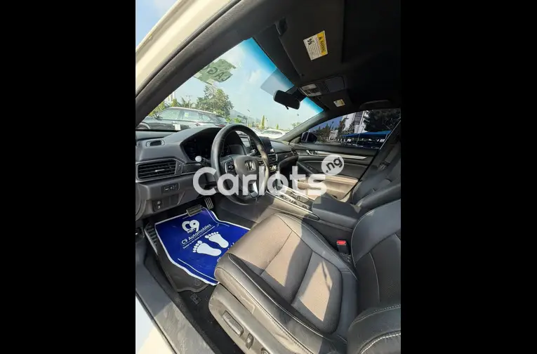 Foreign used 2018 Honda Accord Sport for sale in Abuja, FCT - thumbnail 3