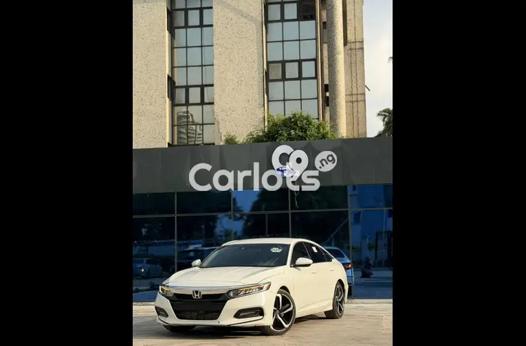 Foreign used 2018 Honda Accord Sport for sale in Abuja, FCT - photo 5 of 7